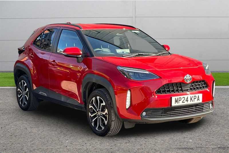 Toyota Yaris Cross 1.5 Hybrid Design Cvt Red