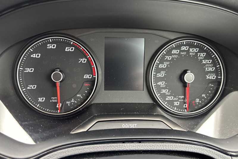 Seat Arona 1.0 Tsi Se Technology Ez White #5