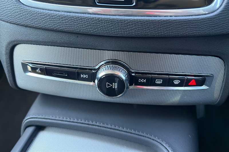 Volvo XC90 2.0 B5p 250 Core Awd Geartronic Grey #3