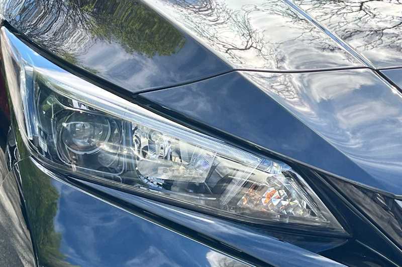 Nissan Leaf 110Kw N-connecta 40Kwh DS72KXZ Black #2