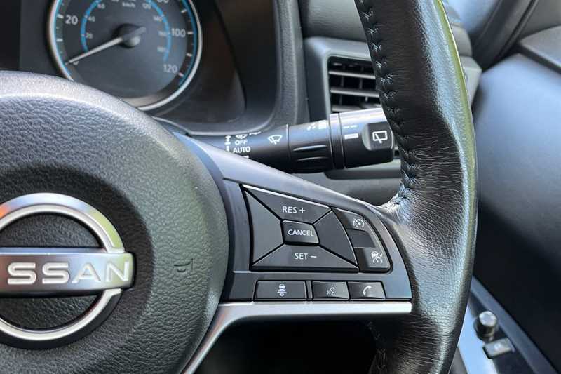 Nissan Leaf 110Kw N-connecta 40Kwh DS72KXZ Black #5