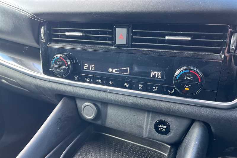 Nissan Qashqai 1.5 E-power N-connecta Silver
