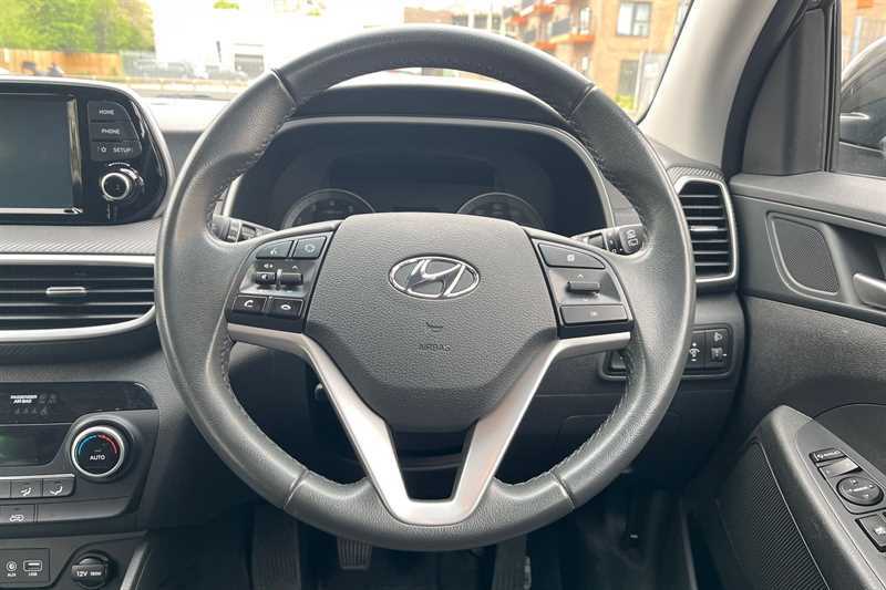 Hyundai Tucson 1.6 Gdi S Connect 2Wd EX69NHO Grey #2