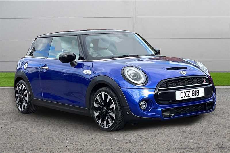 Mini Hatch 2.0 Cooper S Exclusive Comfortnav Pack Blue