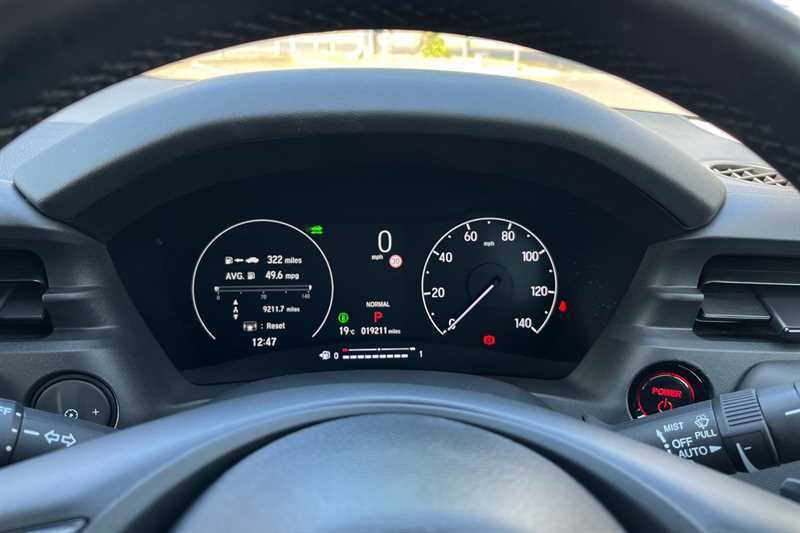 Honda Hr-V 1.5 Ehev Advance Cvt LY23UTN White #2