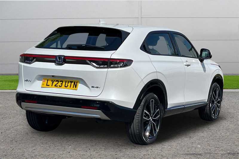 Honda Hr-V 1.5 Ehev Advance Cvt LY23UTN White #3