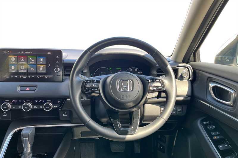 Honda Hr-V 1.5 Ehev Advance Cvt LY23UTN White #4