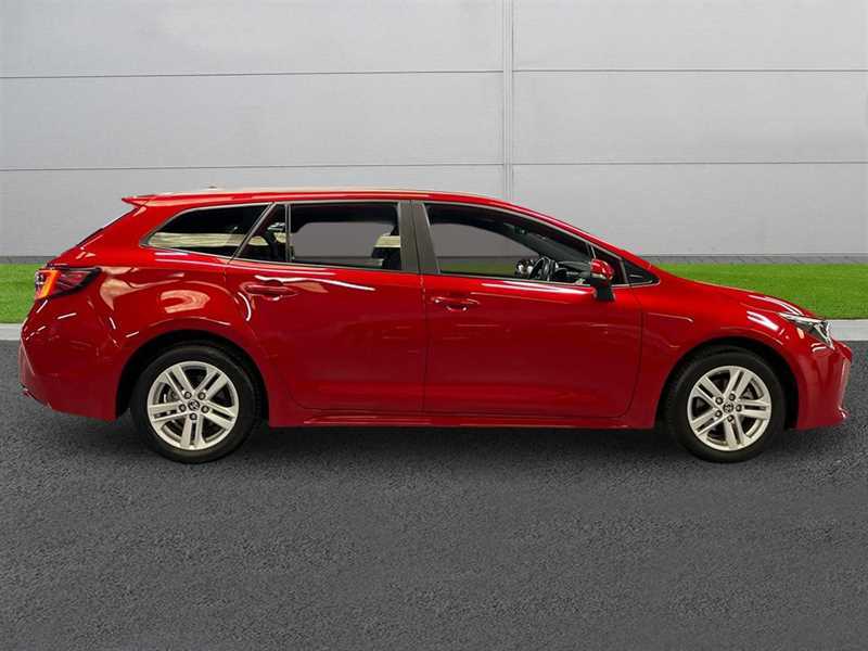 Toyota Corolla 1.8 Vvt-i Hybrid Icon Cvt DN72ZHX Red #3