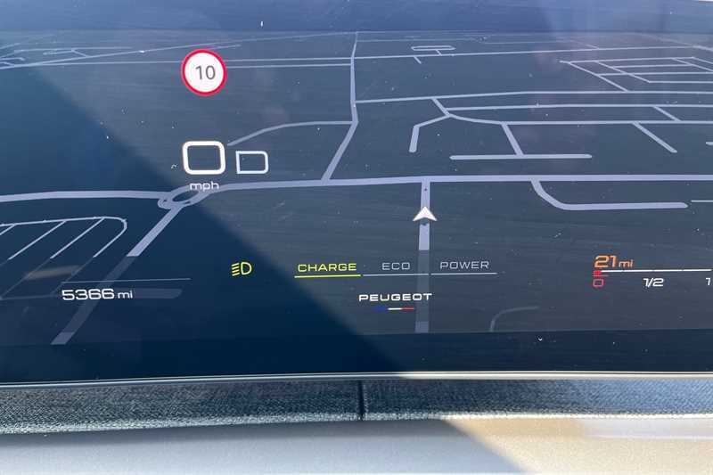 Peugeot 5008 1.2 Hybrid 136 Gt E-dsc6 CA25AOD Blue #2