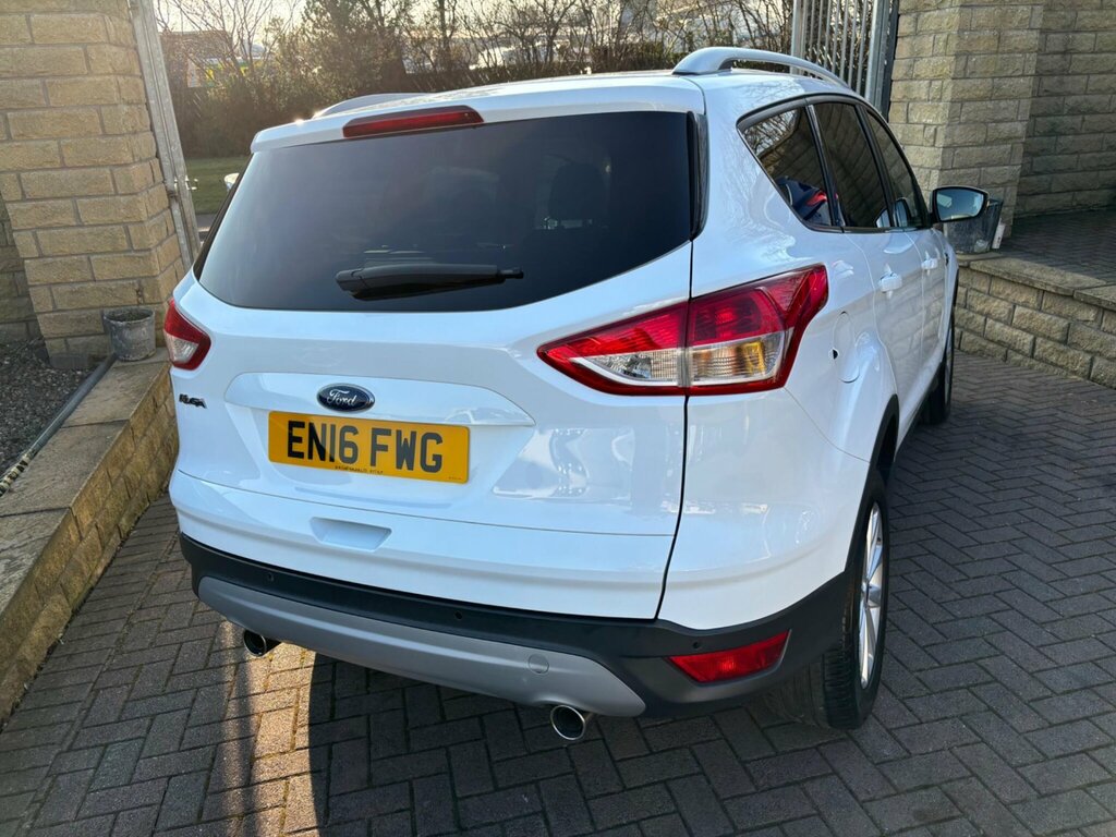 Ford Kuga 2.0 Tdci Titanium Powershift Awd Euro 6 Ss EN16FWG White #5