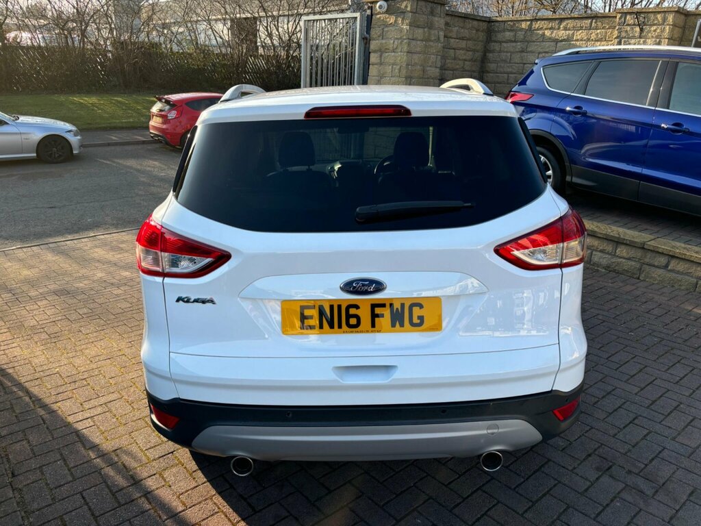 Ford Kuga 2.0 Tdci Titanium Powershift Awd Euro 6 Ss EN16FWG White #4