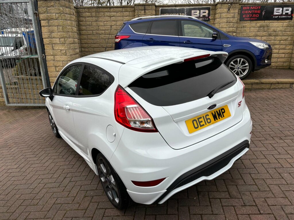 Ford Fiesta 1.6T Ecoboost St-3 Euro 6 OE16WMP White #6