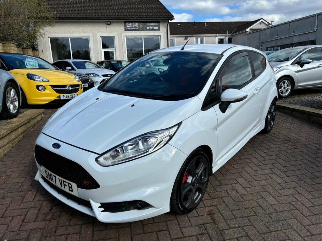 Ford Fiesta 1.6T Ecoboost St-3 Euro 6 White #2