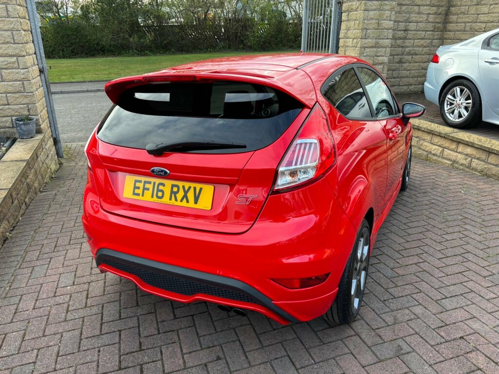Ford Fiesta 1.6T Ecoboost St-2 Euro 6 EF16RXV Red #6