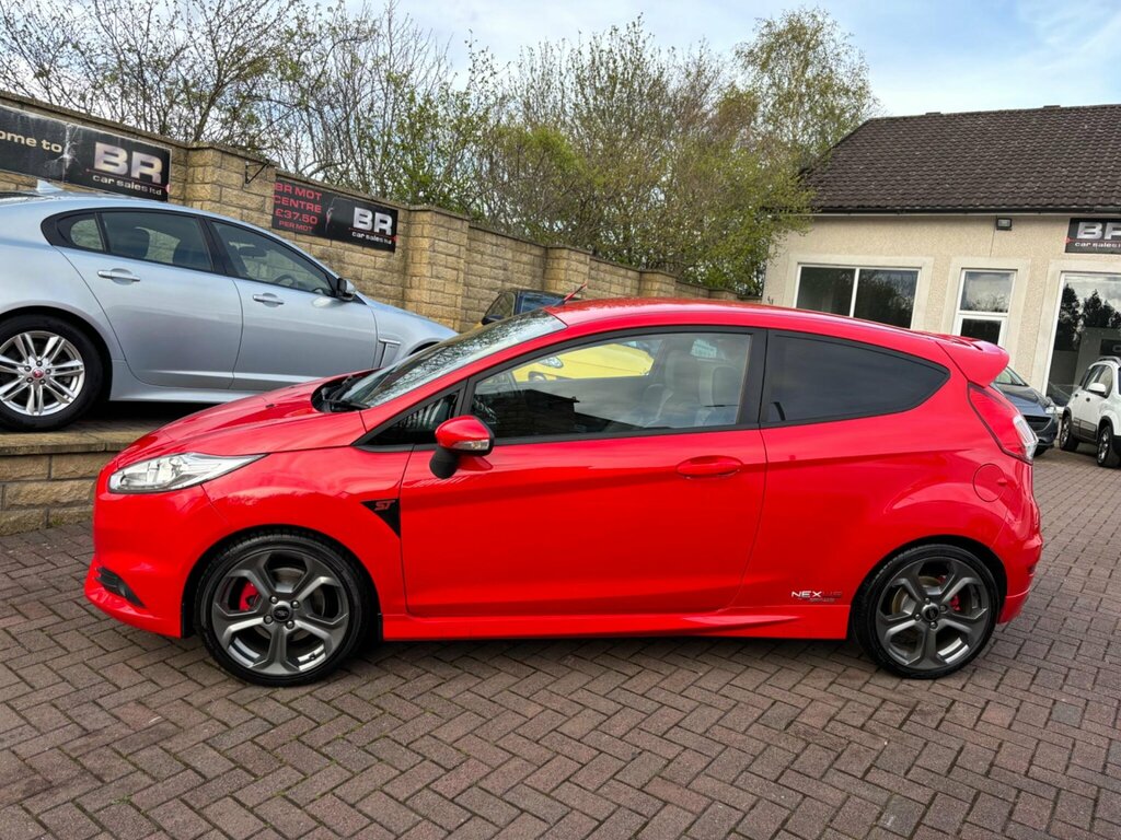 Ford Fiesta 1.6T Ecoboost St-2 Euro 6 EF16RXV Red #2