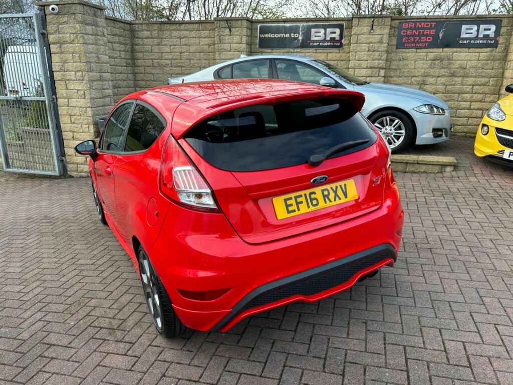 Ford Fiesta 1.6T Ecoboost St-2 Euro 6 EF16RXV Red #4