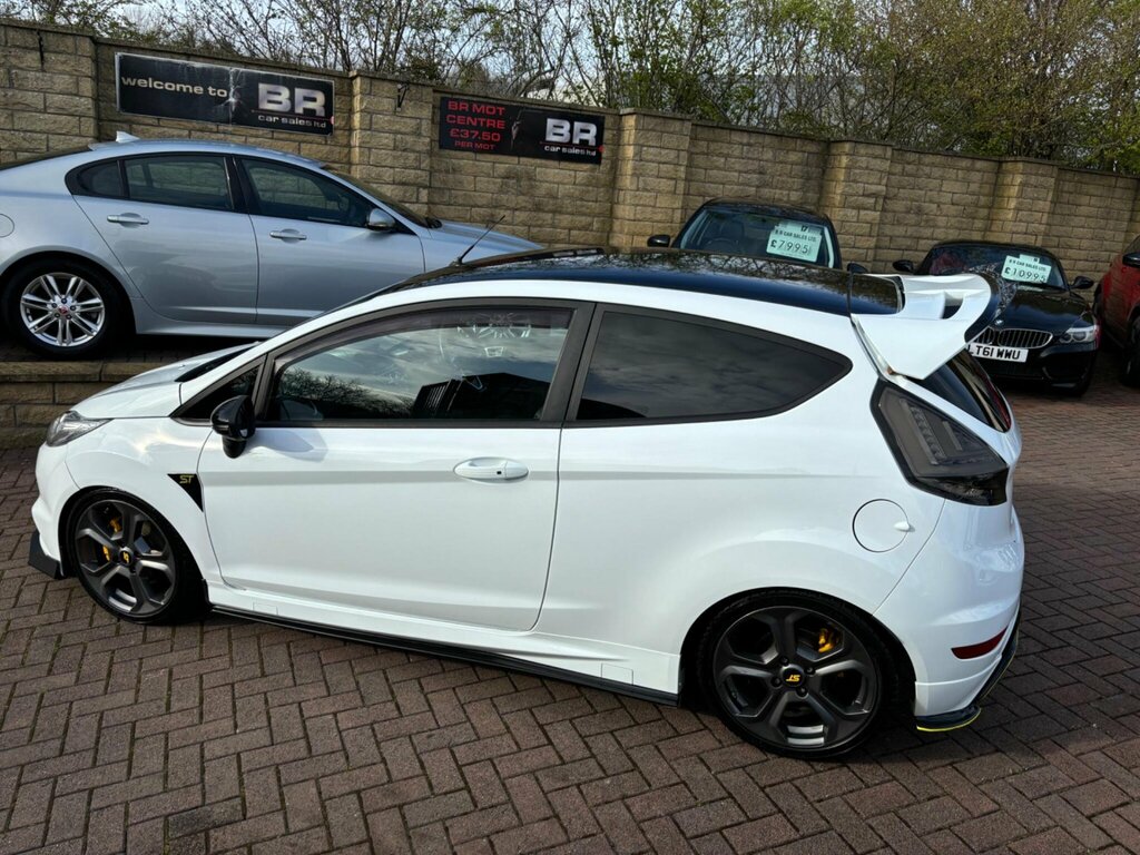 Ford Fiesta 1.6T Ecoboost St-3 Euro 6 BG66UNK White #3