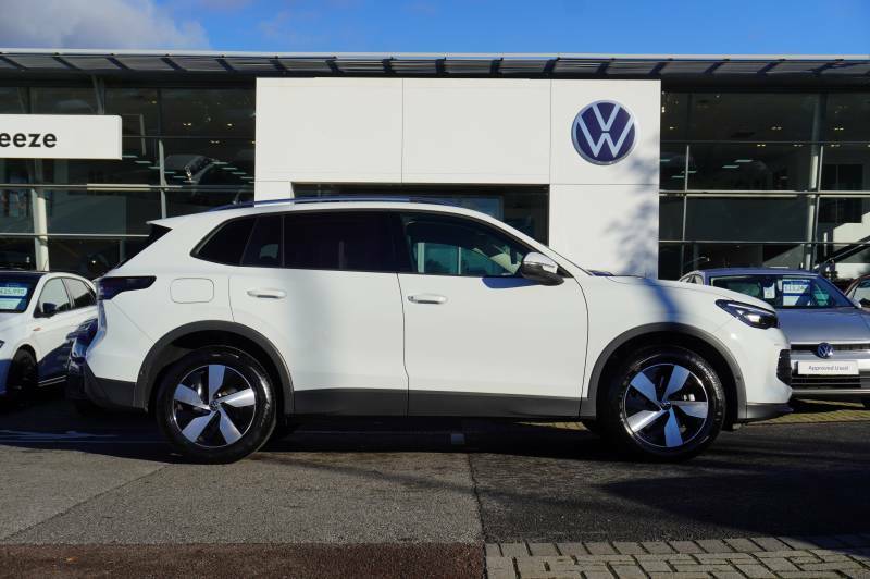 Volkswagen Tiguan Tdi Dsg Match - 74 HG74XHZ White #4