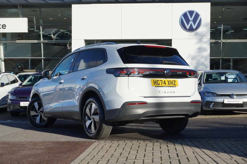 Volkswagen Tiguan Tdi Dsg Match - 74 HG74XHZ White #3