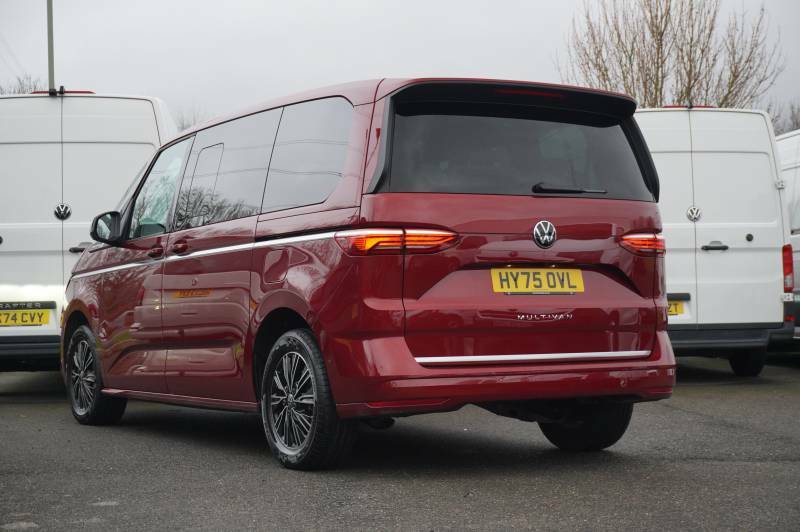 Volkswagen Multivan Tdi Dsg Style Swb - 75 HY75OVL Red #3