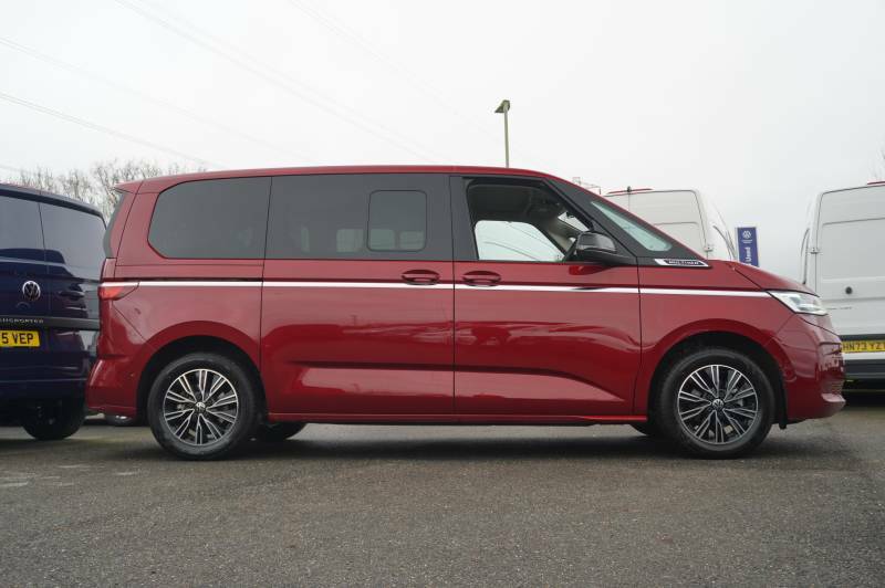 Volkswagen Multivan Tdi Dsg Style Swb - 75 HY75OVL Red #4