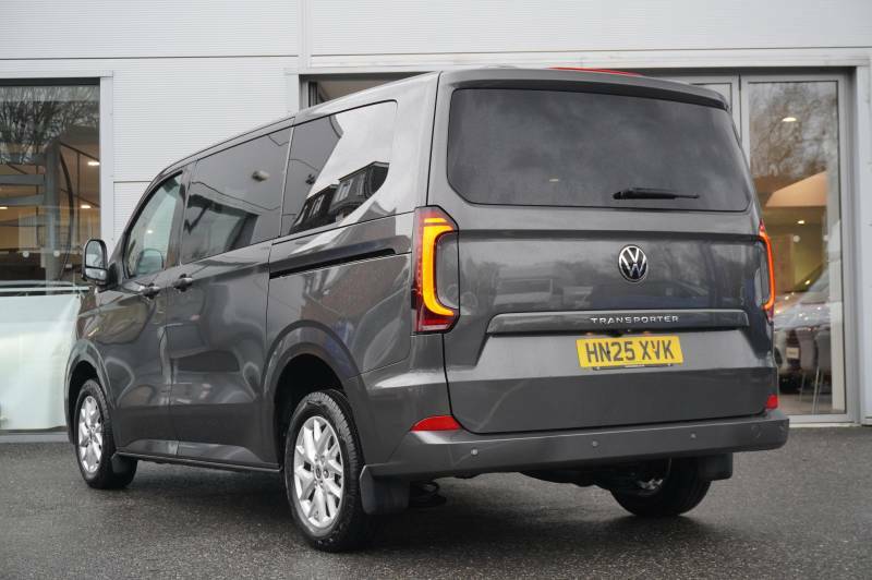 Volkswagen Transporter Shuttle T32 Tdi 170Ps Minibus Style Swb - 2025 25 #3