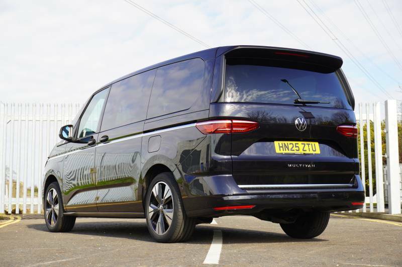 Volkswagen Multivan Tdi Lwb Dsg Style - 2025 25 HN25ZTU Black #3