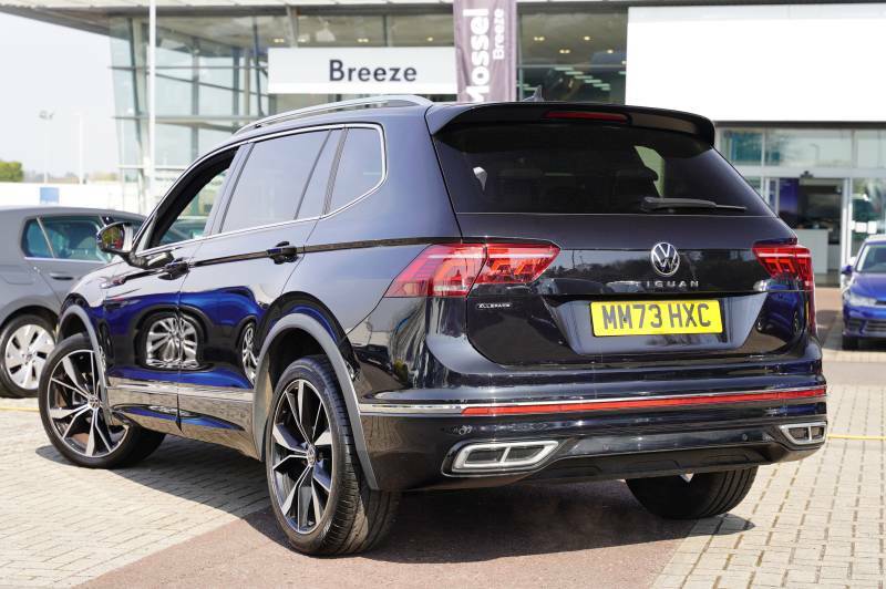 Volkswagen Tiguan Allspace Tsi Dsg R-line - 2024 73 MM73HXC Black #3