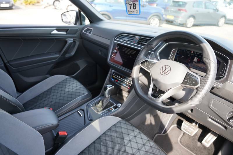 Volkswagen Tiguan Allspace Tsi Dsg R-line - 2024 73 MM73HXC Black #6