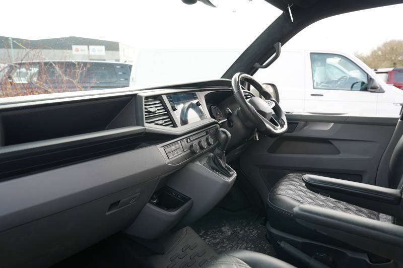 Volkswagen Transporter T30 Tdi 150 Kombi Van Dsg Highline Swb - 2024 24 HT24GZB Grey #2
