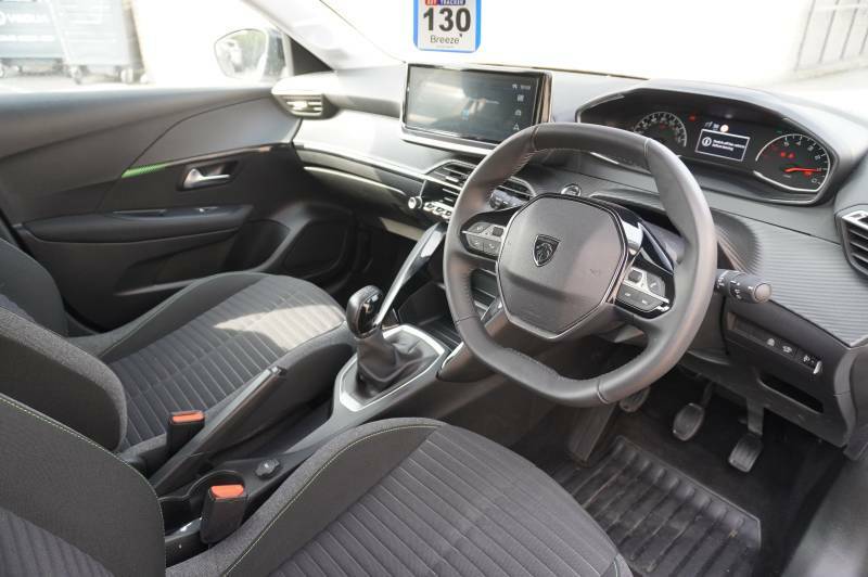 Peugeot 208 Puretech Active - 73 HD73GJY White #6