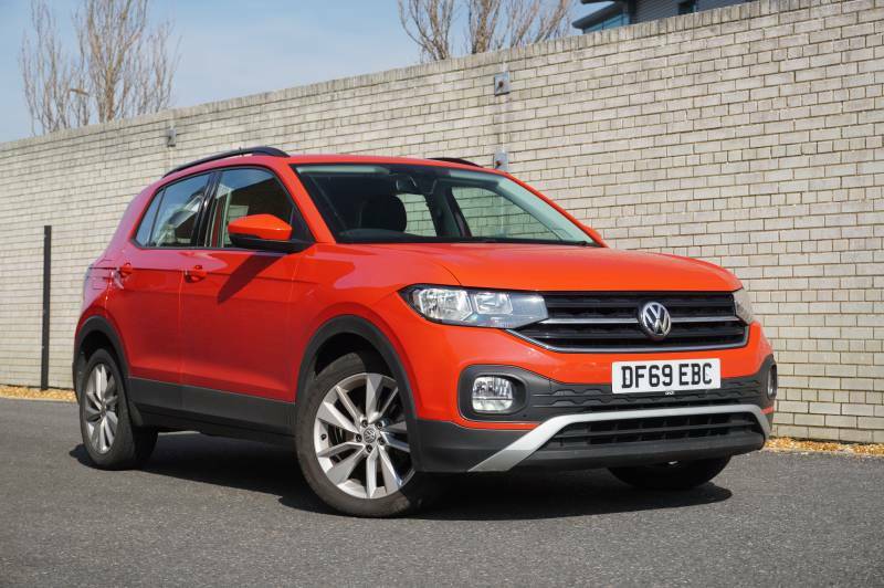 Volkswagen T-Cross Tdi Se - 69 Red