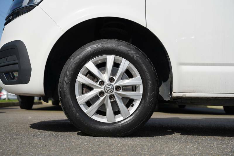 Volkswagen Transporter T28 Tdi 110 Van Highline Swb - 2023 24 RE24ZWG White #5