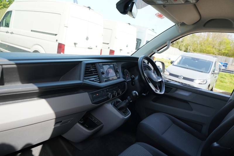 Volkswagen Transporter T28 Tdi 110 Van Highline Swb - 2023 24 RE24ZWG White #2