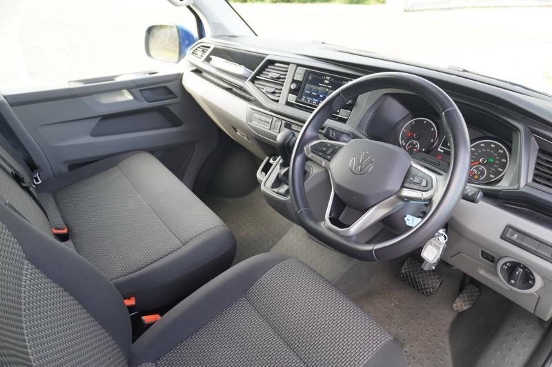 Volkswagen Transporter T30 Tdi 150 Van Dsg Highline Swb - 2024 24 WD24UUR Blue #6