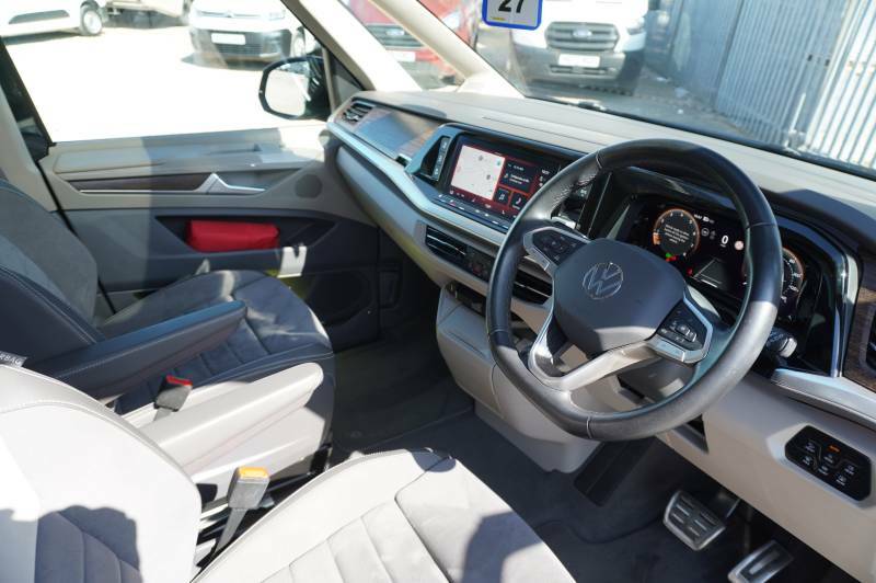 Volkswagen Multivan Tsi Lwb Dsg Style Lwb - 2025 25 HY25UVA Black #6