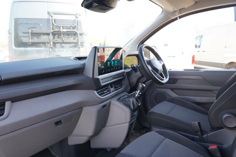 Volkswagen Transporter T30 Tdi 110 Van Commerce Plus Swb - 2025 74 KW74GKN White #2