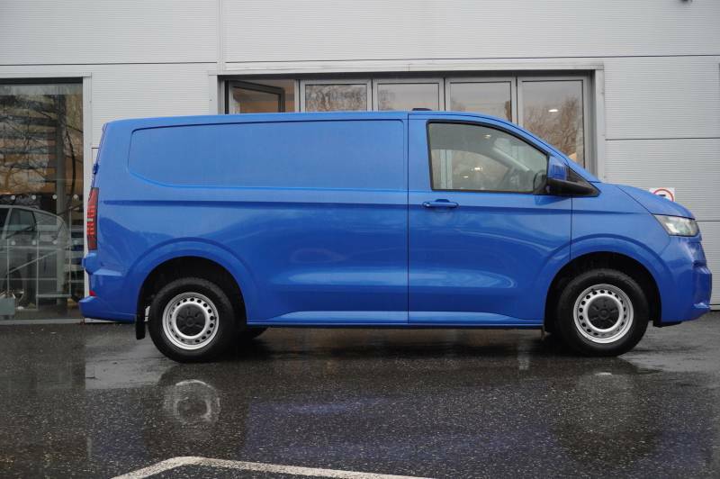 Volkswagen E-Transporter T32 65Kwh Van Commerce Plus Swb - 2025 75 HJ75NWU Blue #4