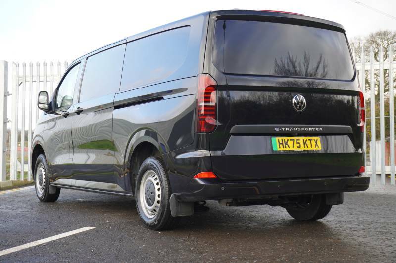 Volkswagen E-Transporter T34 65Kwh Van Commerce Plus Lwb - 2025 75 HK75KTX Black #3