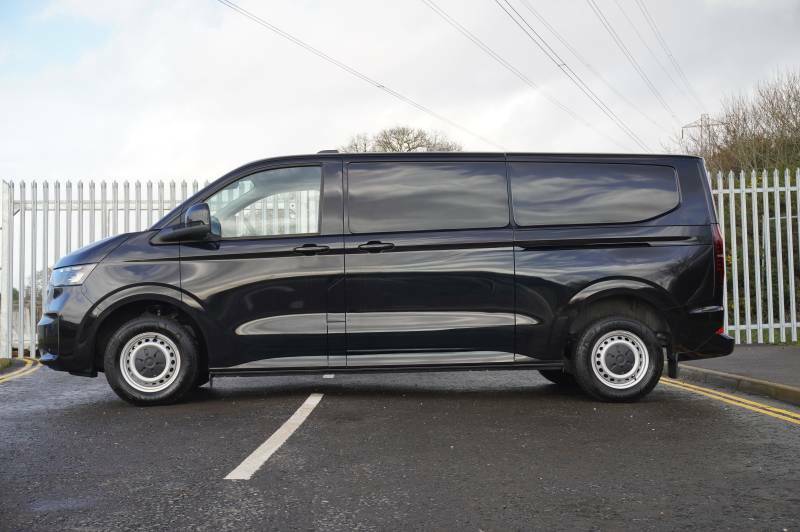 Volkswagen E-Transporter T34 65Kwh Van Commerce Plus Lwb - 2025 75 HK75KTX Black #4