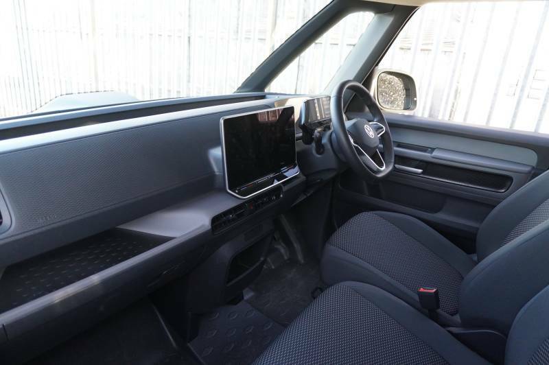 Volkswagen 79Kwh Commerce Plus Swb - 2025 75 HJ75ODS Black #2
