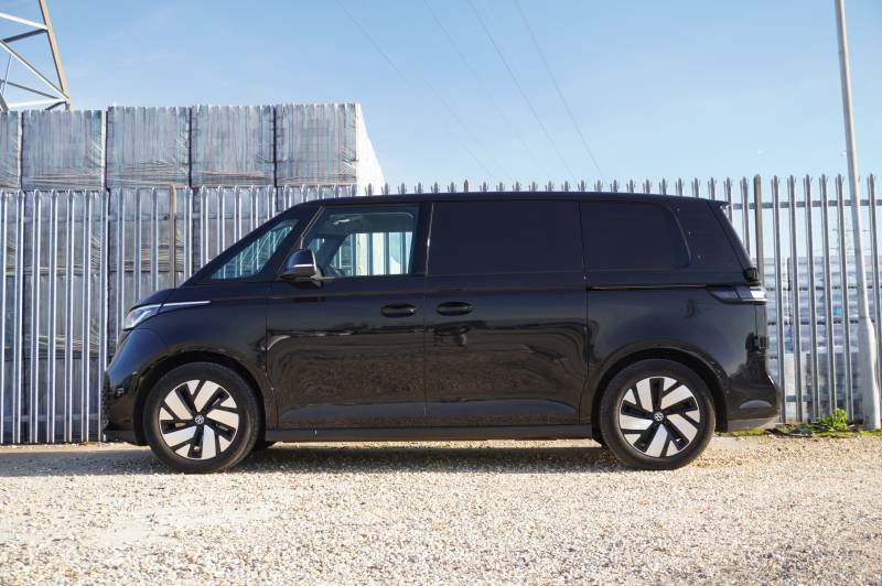 Volkswagen 79Kwh Commerce Plus Swb - 2025 75 HJ75ODS Black #4