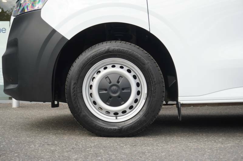 Volkswagen Transporter T28 Tdi 150 Van Commerce Plus Swb - 2025 25 CE25AVM White #5