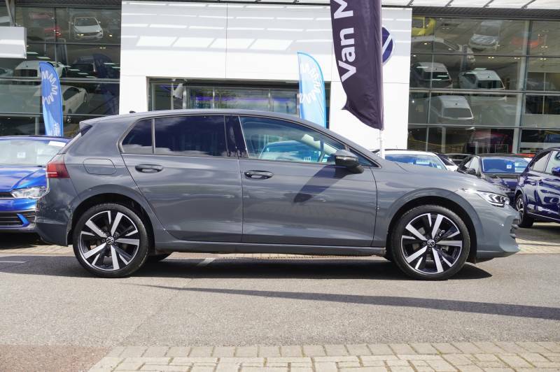 Volkswagen Golf Tsi Match - 2025 75 HF75RPY Grey #4