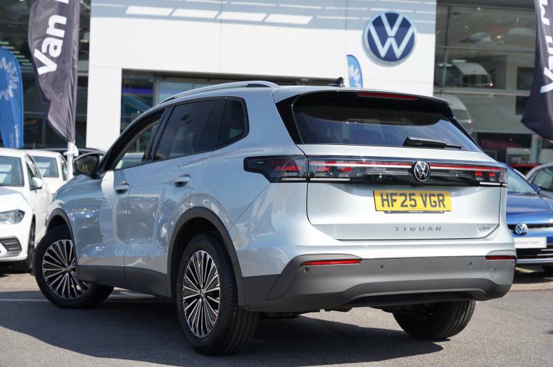 Volkswagen Tiguan Etsi 150 Dsg Match - 2025 25 HF25VGR Silver #3