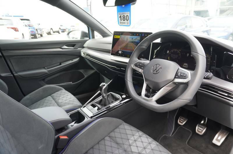 Volkswagen Golf Tsi 150 Black Edition - 2026 HJ75OFO Blue #6