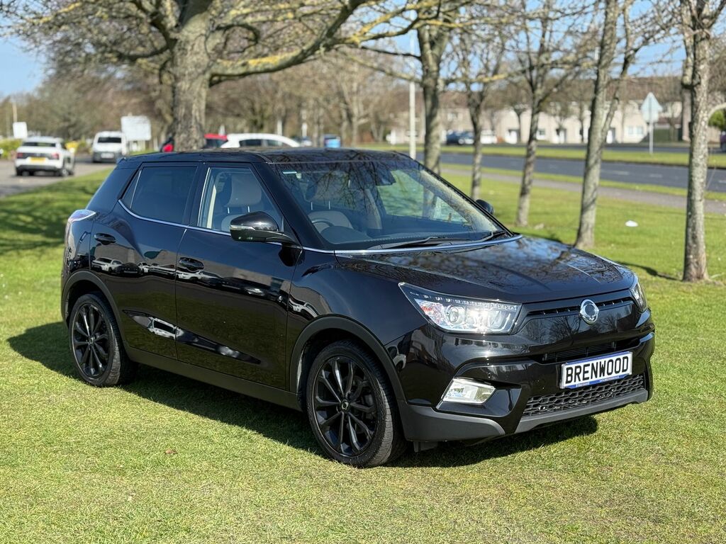 SsangYong Tivoli 1.6 E-xgi Elx Suv Euro 6 Ss Black
