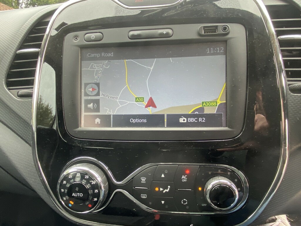 Renault Captur Suv 1.5 Dynamique S Medianav Dci 90 Stop Start Silver #6