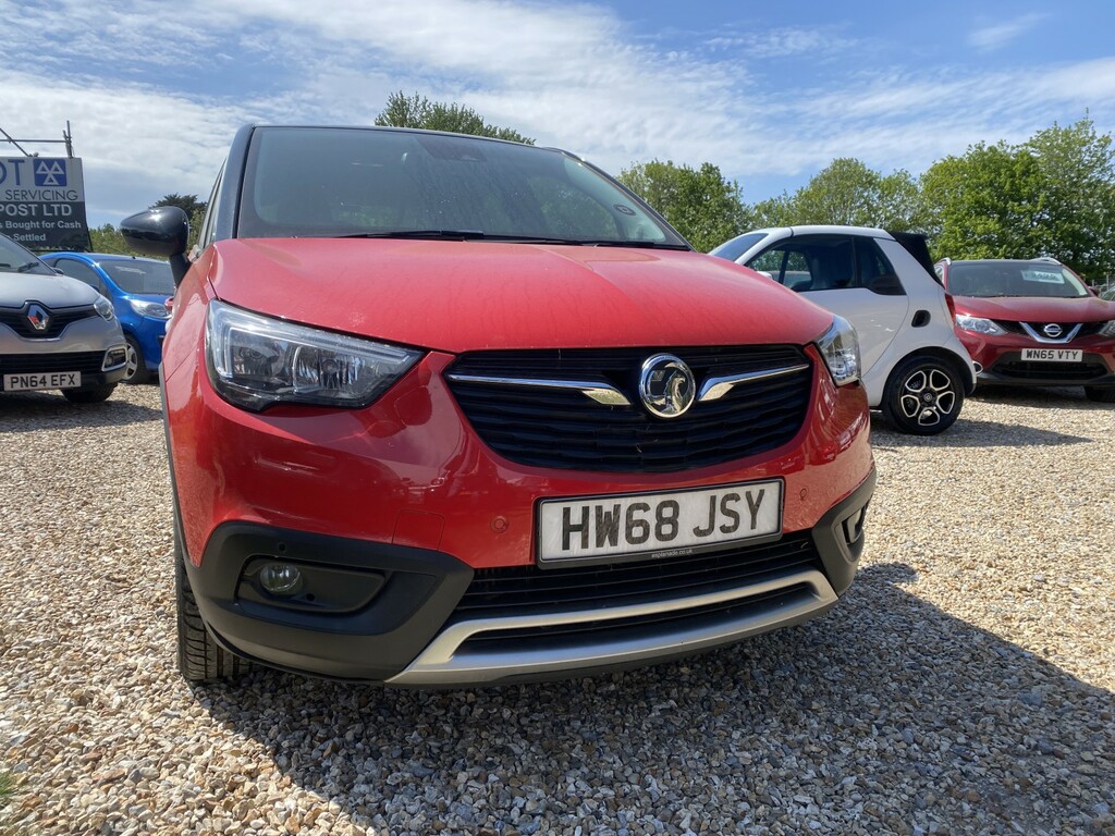 Vauxhall Crossland X Suv 1.2 Turbo Ecotec Gpf Tech Line Nav 2019 Red