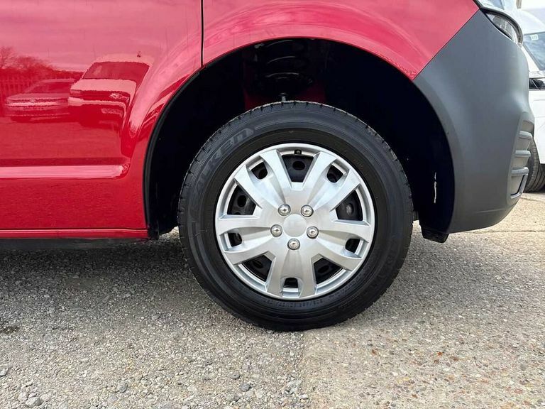 Volkswagen Transporter 2.0 Tdi 110 Startline Van KV71YNZ Red #5